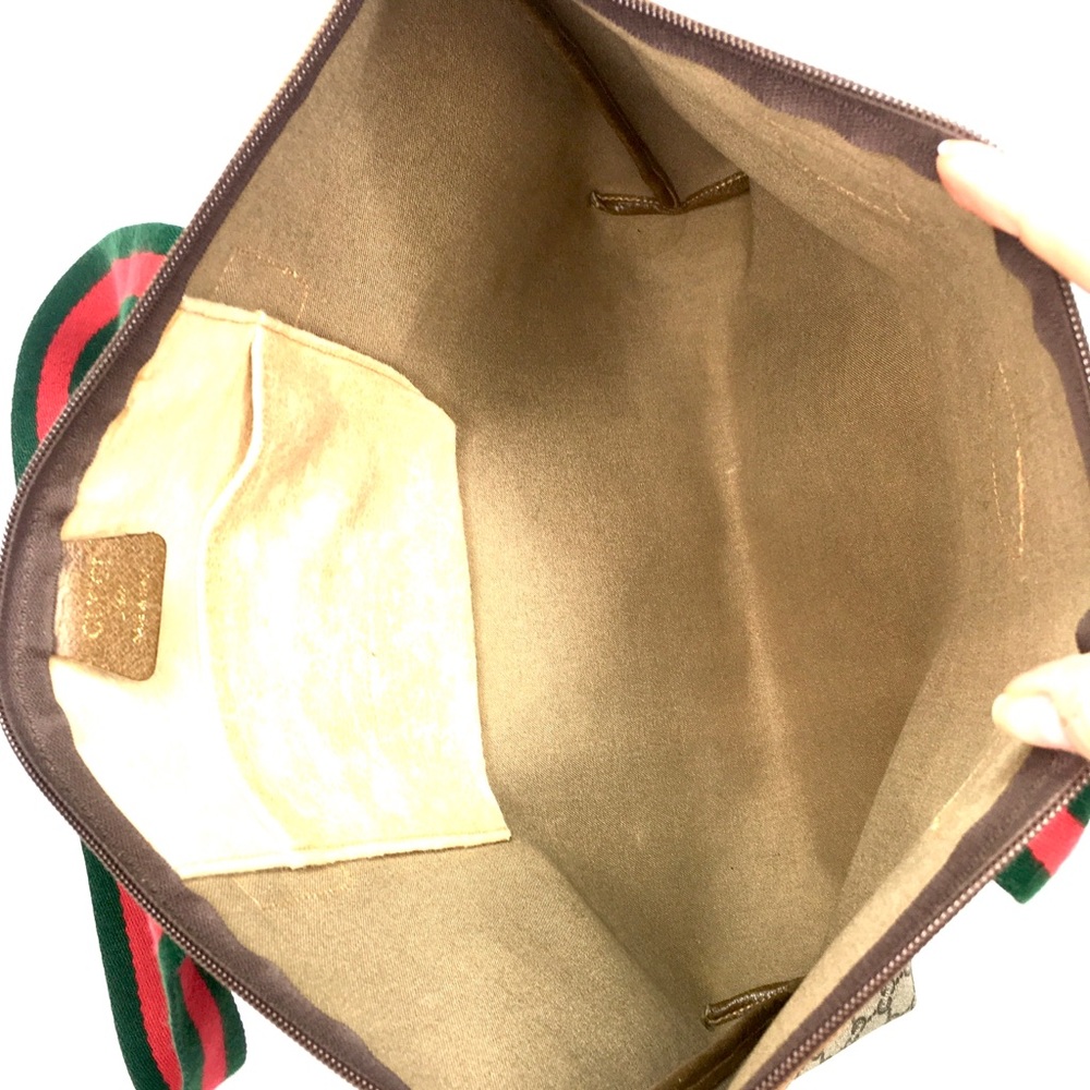 Authentic Gucci brown monogram tote bag.  Price is not negotiable - Picture 5 of 16